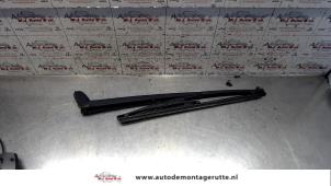 O97506 Gebruikte ruitenwisserarm achter Fiat Tempra