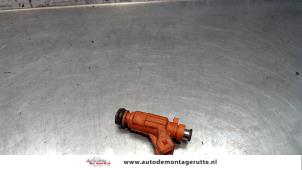 O121605 Gebruikte injector (benzine injectie) Peugeot 206