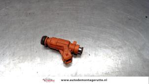 O121604 Gebruikte injector (benzine injectie) Peugeot 206