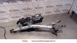 O118954 Gebruikte ruitenwismotor+mechaniek Citroen C1