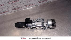 O113972 Gebruikte sleutel+contactslot Ford Focus