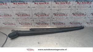 O97488 Gebruikte ruitenwisserarm achter Fiat Seicento