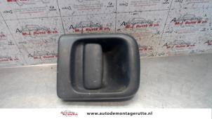 O79903 Gebruikte portiergreep 2deurs links Renault Master
