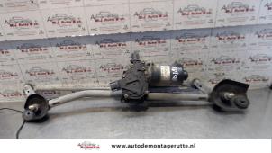 O119228 Gebruikte ruitenwismotor+mechaniek Toyota Corolla