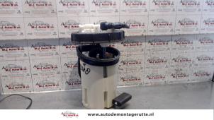 O121076 Gebruikte tank element pomp Toyota Corolla