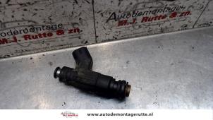 O121523 Gebruikte injector (benzine injectie) Mini ONE
