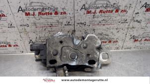 O71580 Gebruikte slotmechaniek motorkap Mini ONE
