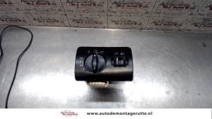 O100920 Gebruikte schakelaar licht Audi A6