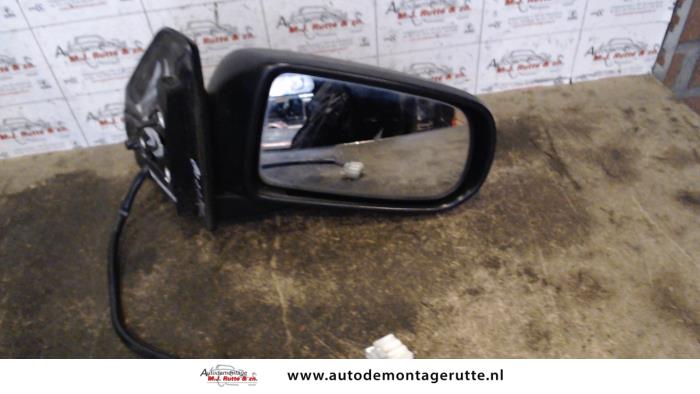 Gebruikte Buitenspiegel rechts Mazda 323 O87072