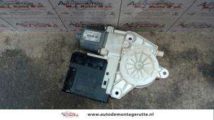O90016 Gebruikte motor electrisch raam Volkswagen Tiguan