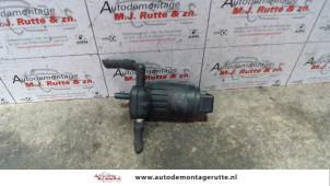 O115218 Gebruikte ruitensproeierpomp voor Fiat Fiorino
