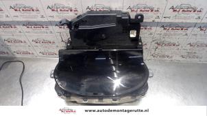 O99828 Gebruikte tellerklok Toyota Yaris