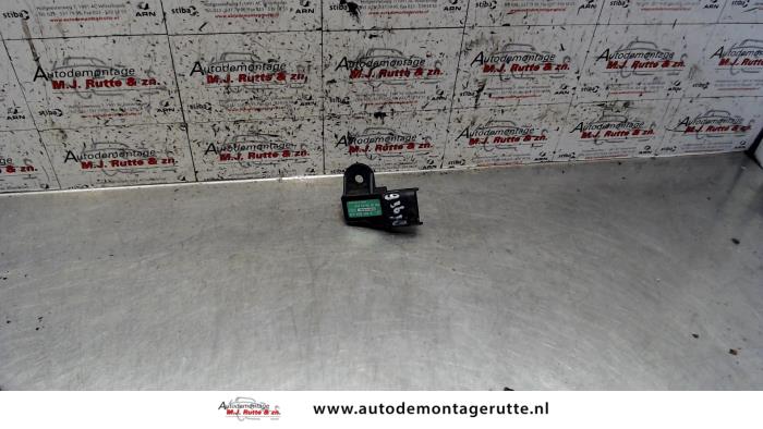 Map Sensor (inlaatspruitstuk) van een Mitsubishi Colt (Z2/Z3) 1.3 16V 2004