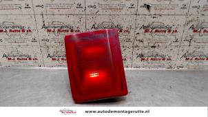 O93680 Gebruikte achterlicht links Peugeot 407