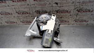 O97119 Gebruikte motor ruitenwisser achter Peugeot 407
