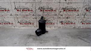 O115629 Gebruikte ruitensproeierpomp voor Daihatsu Cuore