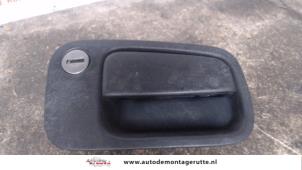 O79829 Gebruikte portiergreep 2deurs links Lancia Y(Psilon)