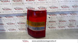 O92879 Gebruikte achterlicht links Opel Omega