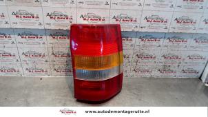 O94633 Gebruikte achterlicht rechts Opel Omega