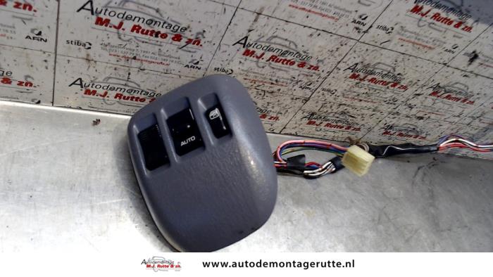 Gebruikte Schakelblok ruiten Daihatsu Terios O109534