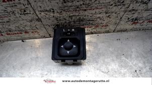 O106064 Gebruikte schakelaar spiegel Mitsubishi Lancer