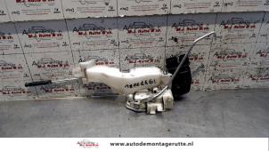 O83782 Gebruikte slotmechaniek portier 4deurs rechts-voor Honda Jazz