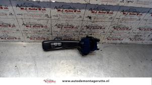O102137 Gebruikte richtingaanwijzer schakelaar Volvo V50