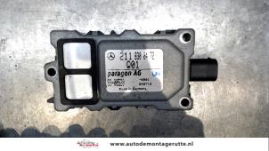Gebruikte Module Ruitenwisser Mercedes E (W211) 2.2 E-200 CDI 16V Prijs op aanvraag aangeboden door Autodemontage M.J. Rutte B.V.