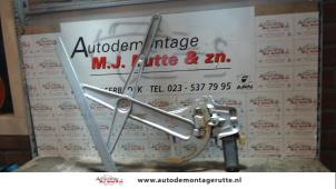 O77892 Gebruikte raammechaniek 2deurs links-voor Toyota Yaris