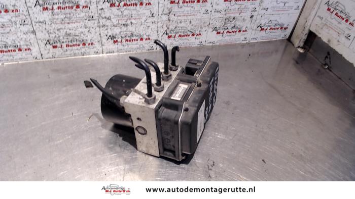 Gebruikte ABS Pomp Skoda Fabia O114813