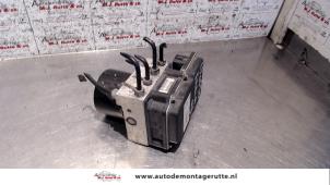 O114813 Gebruikte abs pomp Skoda Fabia