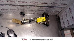 O120679 Gebruikte tank element pomp Mazda MX-5