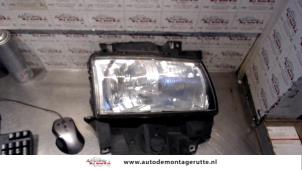O73607 Gebruikte rechter koplamp Volkswagen Transporter