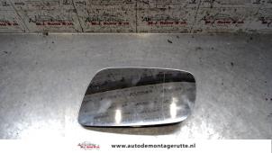 Gebruikte Spiegelglas links Seat Toledo (1M2) 1.6 Prijs op aanvraag aangeboden door Autodemontage M.J. Rutte B.V.
