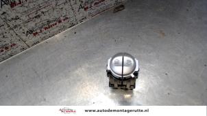 O106316 Gebruikte mistlamp schakelaar Mitsubishi Colt