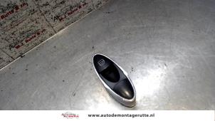 O107157 Gebruikte elektrisch raam schakelaar Mercedes E-Klasse