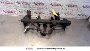 O123705 Gebruikte galerij (injectie) Peugeot Partner