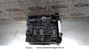O119449 Gebruikte zekeringkast Peugeot 307