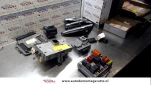 O113709 Gebruikte contactslot + computer Alfa Romeo 159
