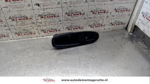 O107358 Gebruikte schakelaar elektrisch raam Alfa Romeo 159