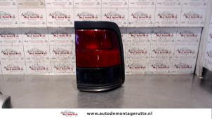 O95490 Gebruikte achterlicht rechts Peugeot 806