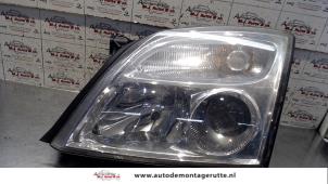 O72044 Gebruikte linker koplamp Opel Signum