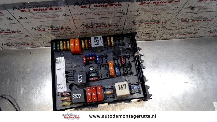 Gebruikte Zekeringkast Volkswagen Golf O119373