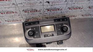 Gebruikte Chaufage Bedieningspaneel Fiat Grande Punto (199) 1.4 Prijs op aanvraag aangeboden door Autodemontage M.J. Rutte B.V.