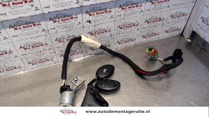 O114321 Gebruikte sleutel+contactslot Peugeot 807