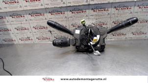 O102851 Gebruikte stuurkolomschakelaar Peugeot 307