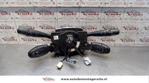 O103002 Gebruikte combischakelaar stuurkolom Peugeot Partner