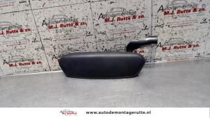 O79769 Gebruikte portiergreep 2deurs links Fiat Punto