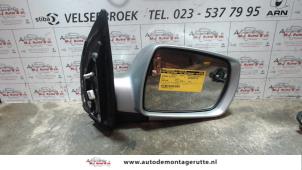 O87368 Gebruikte buitenspiegel rechts Kia Carnival