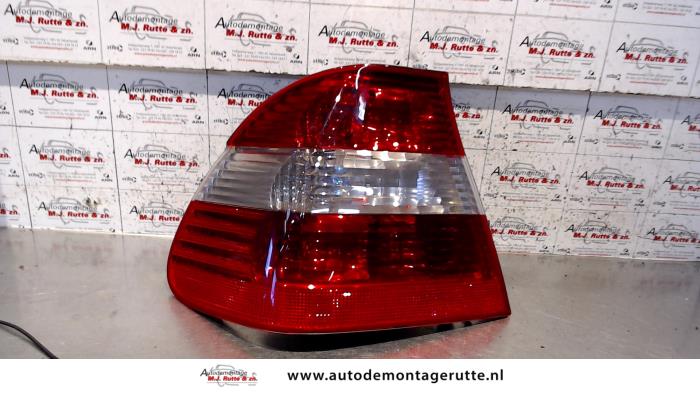 Gebruikte Achterlicht links BMW 3-Serie O92567
